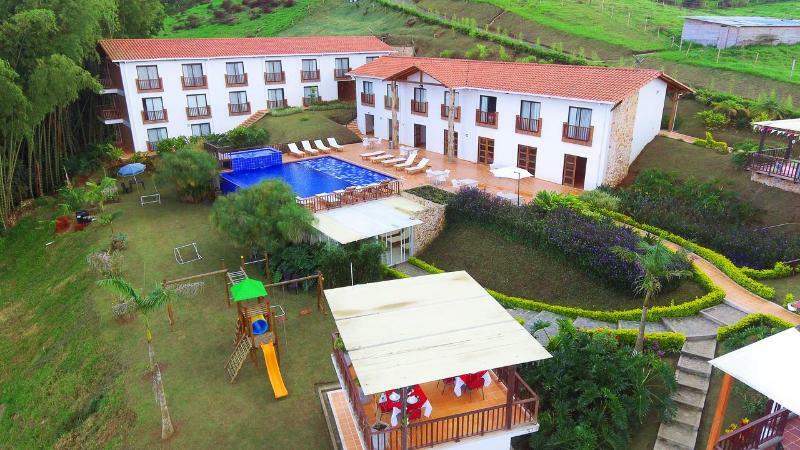 La Huerta Hotel Jiguales Zewnętrze zdjęcie